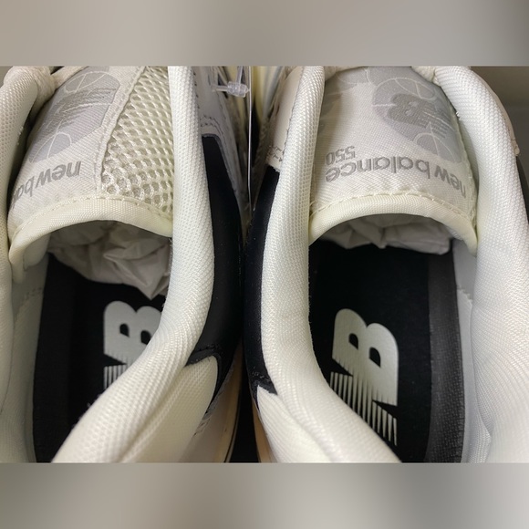 New Balance 550 “Sea Salt”
- Size 9 Men - Picture 7 of 10